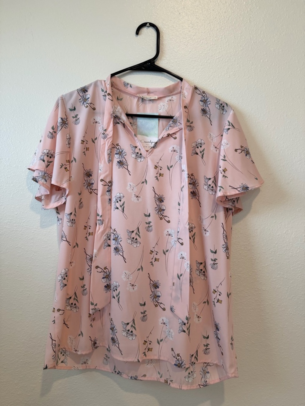Women's Pink Floral Tie-Neck Blouse
